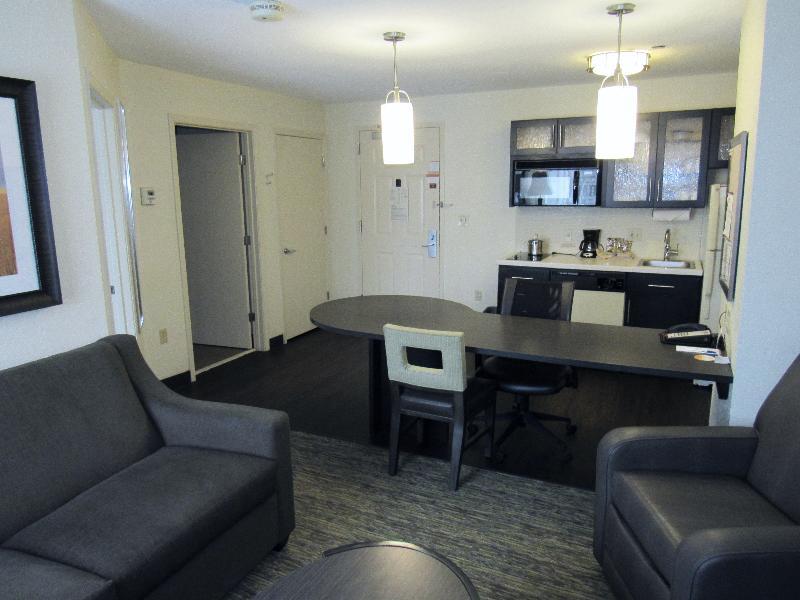 Sonesta Simply Suites Columbus Airport Gahanna エクステリア 写真