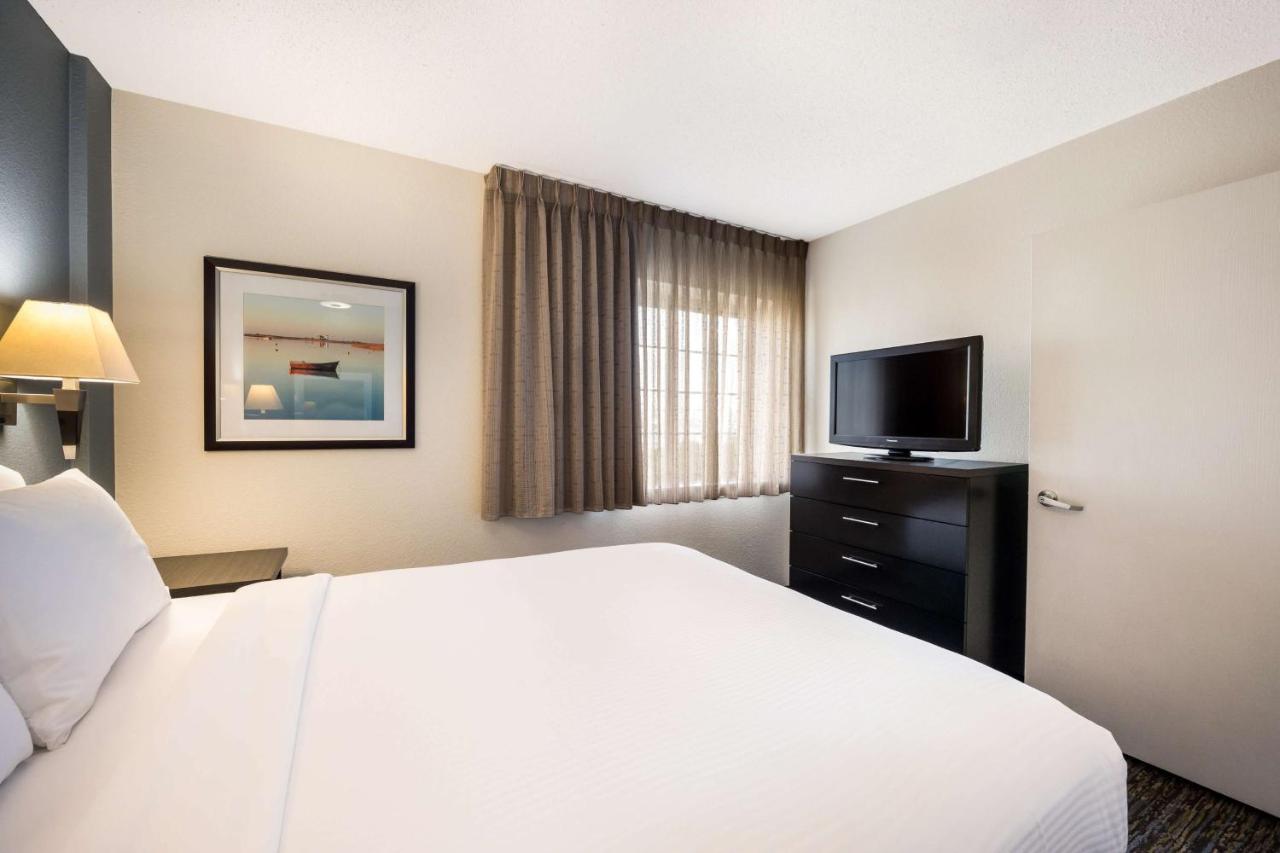 Sonesta Simply Suites Columbus Airport Gahanna エクステリア 写真