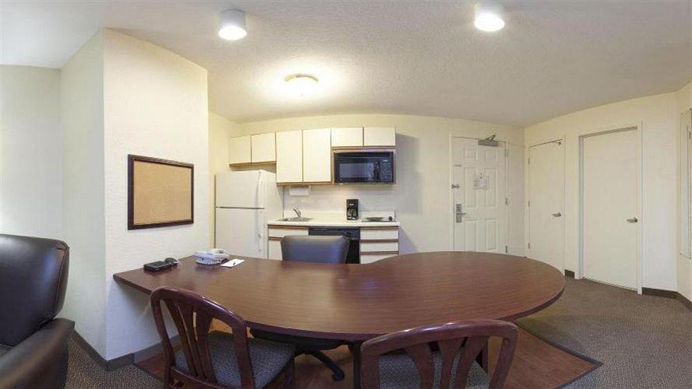 Sonesta Simply Suites Columbus Airport Gahanna エクステリア 写真